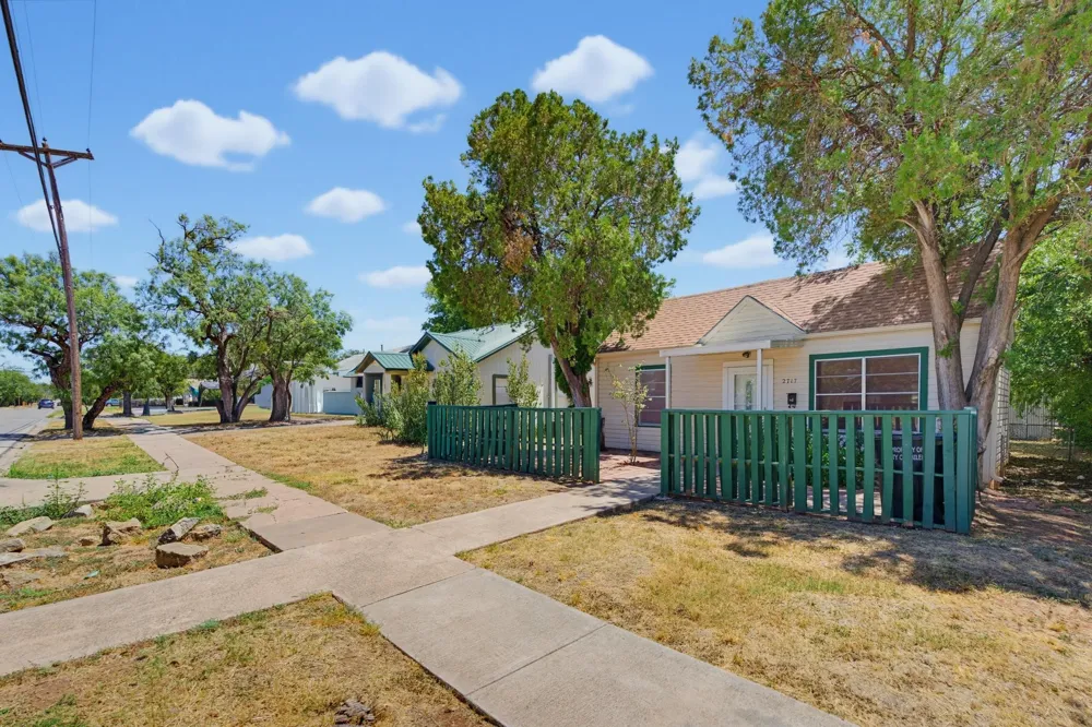 2717 S 11th Street Abilene, TX 79605