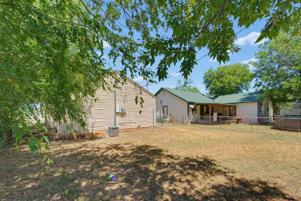 2717 S 11th Street Abilene, TX 79605