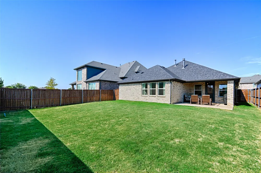204 Tartane Drive Anna, TX 75409