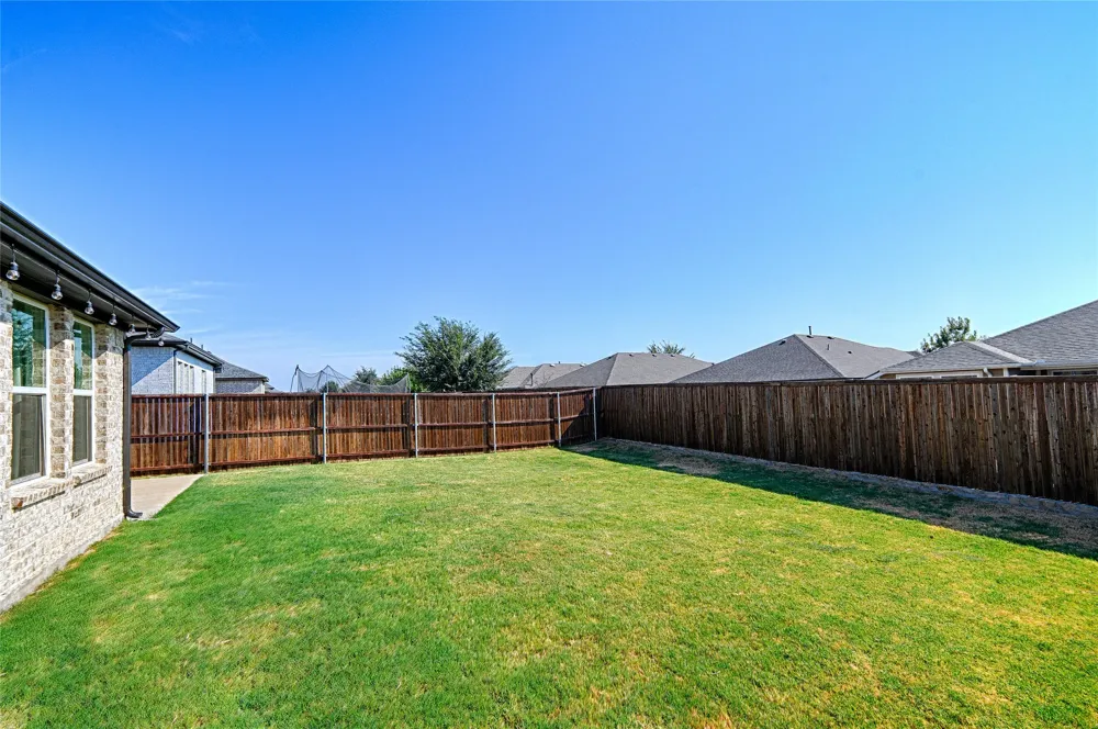 204 Tartane Drive Anna, TX 75409