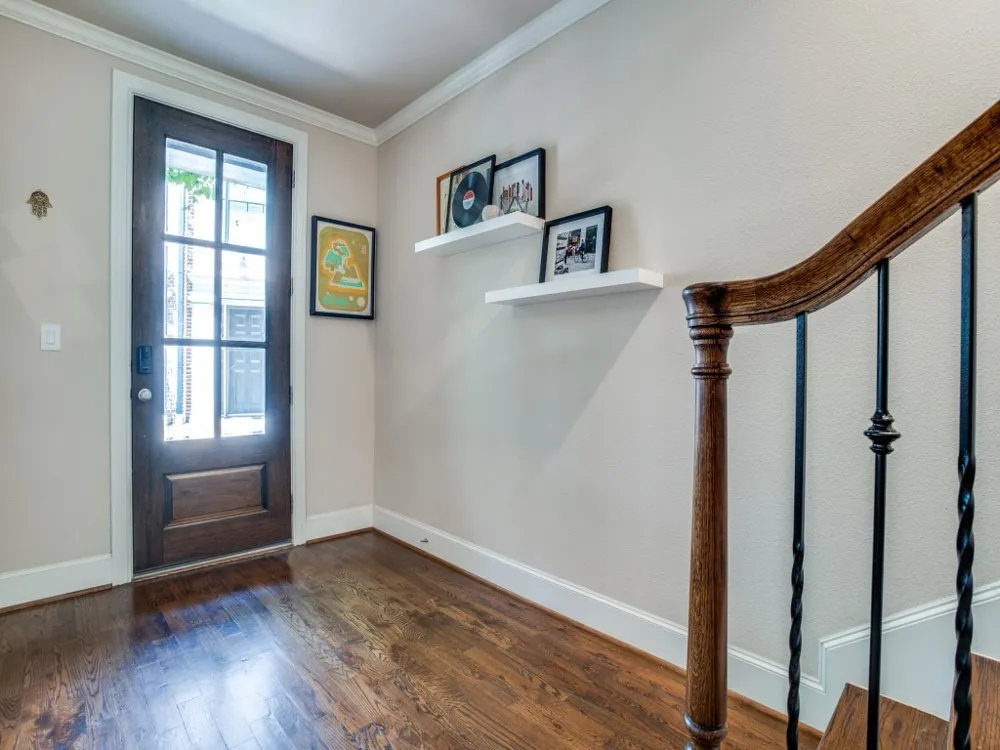 2113 Minehampton Lane Dallas, TX 75201