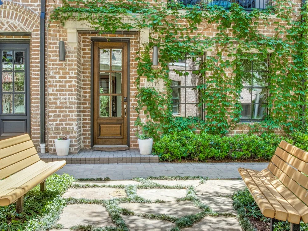 2113 Minehampton Lane Dallas, TX 75201