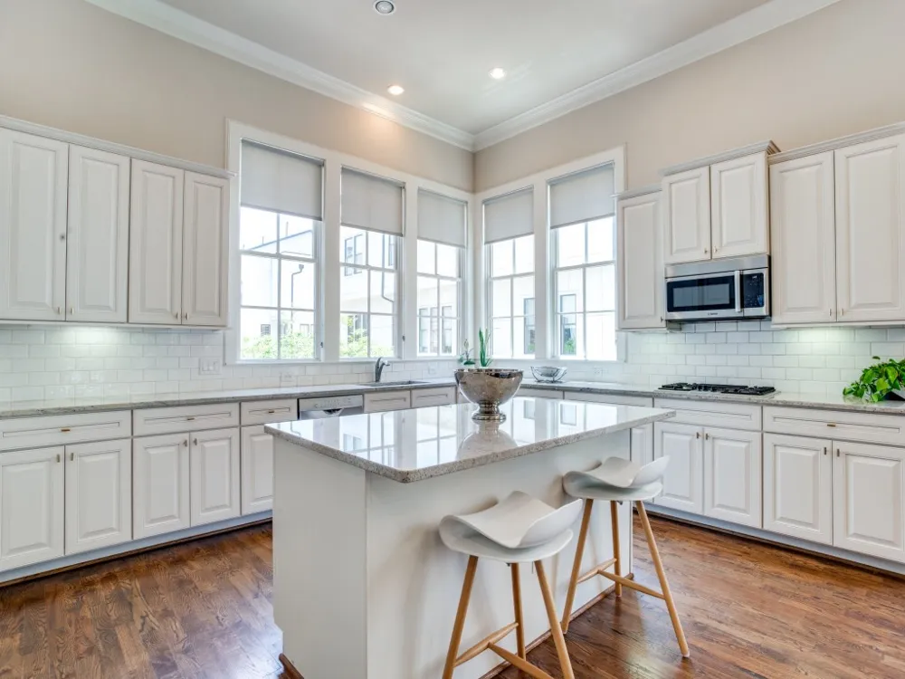 2113 Minehampton Lane Dallas, TX 75201