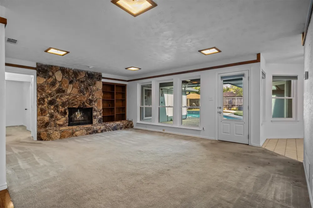 1304 River Oaks Drive Flower Mound, TX 75028