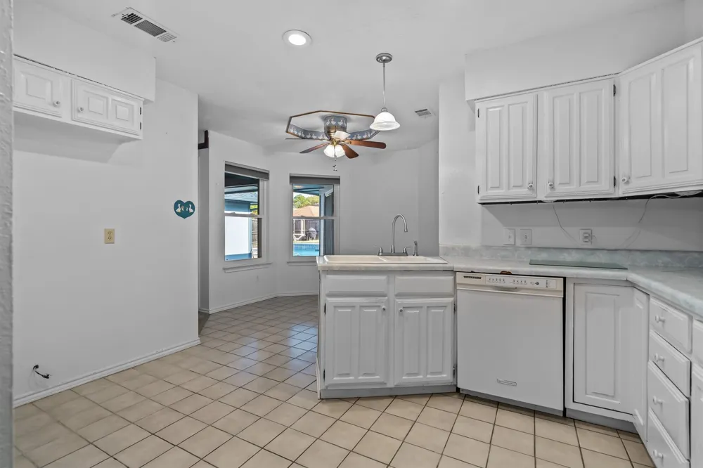 1304 River Oaks Drive Flower Mound, TX 75028