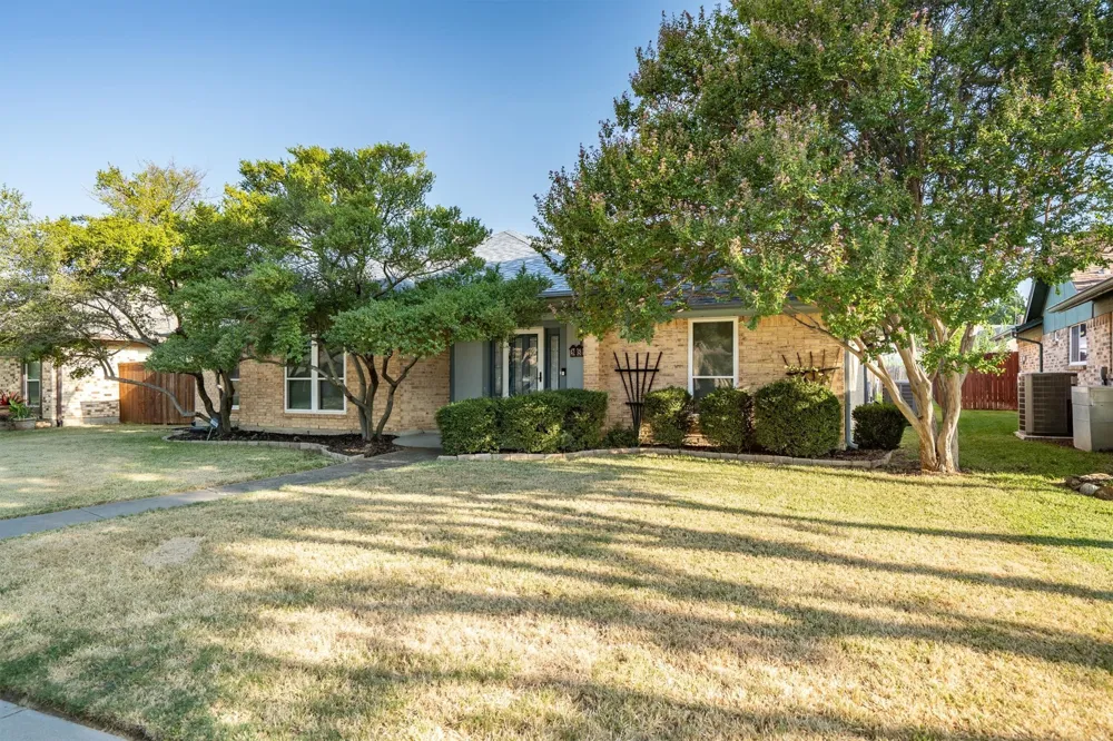1304 River Oaks Drive Flower Mound, TX 75028