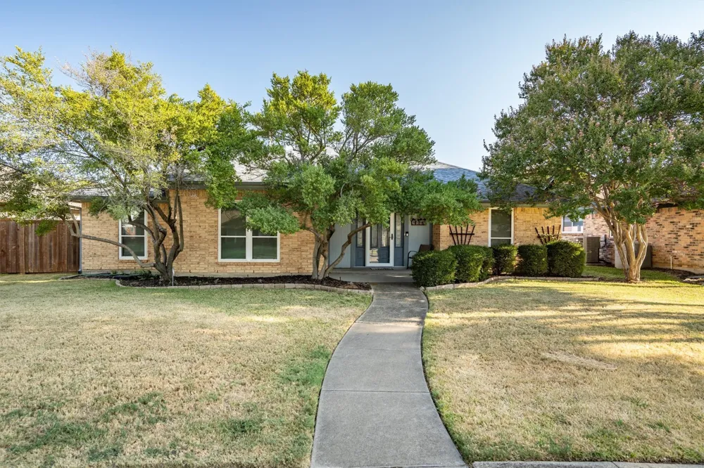 1304 River Oaks Drive Flower Mound, TX 75028
