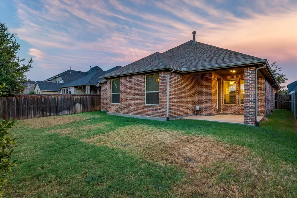509 Lake Livingston Trail McKinney, TX 75071