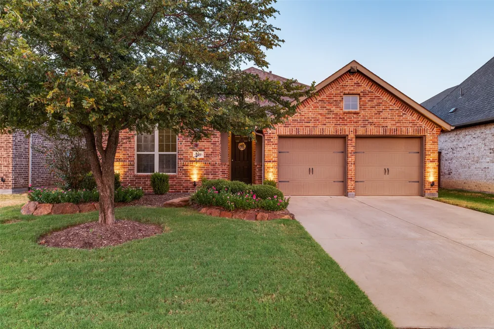 509 Lake Livingston Trail McKinney, TX 75071