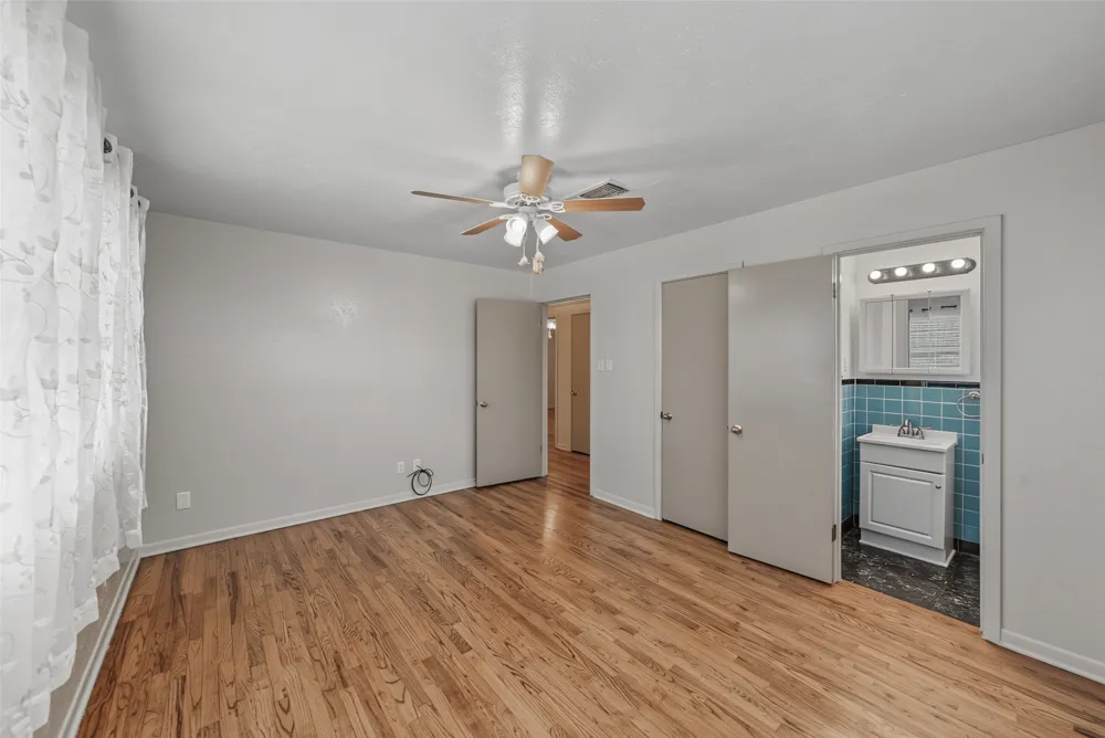 4120 Church Drive Lake Worth, TX 76135