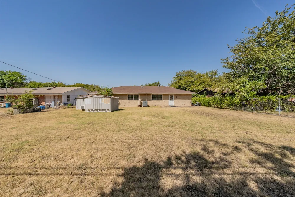 4120 Church Drive Lake Worth, TX 76135
