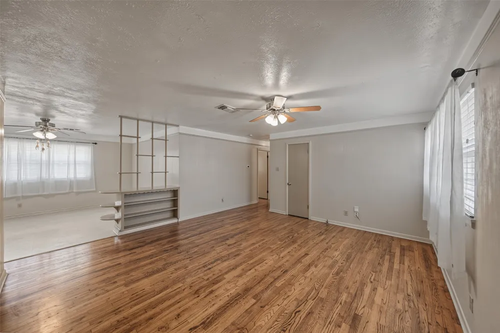 4120 Church Drive Lake Worth, TX 76135