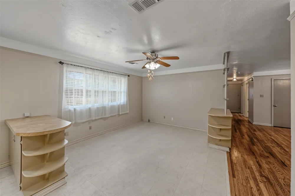 4120 Church Drive Lake Worth, TX 76135