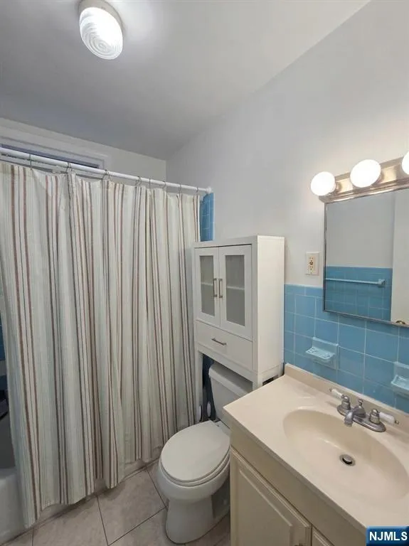 505 Hoboken Road B Carlstadt, NJ 07072