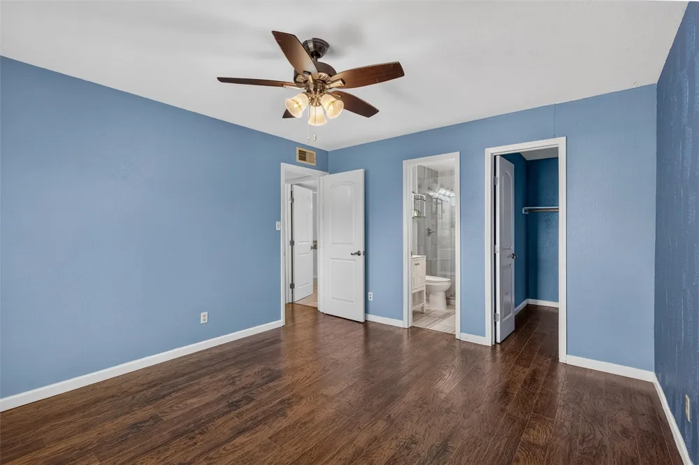 4232 Caldwell Avenue The Colony, TX 75056