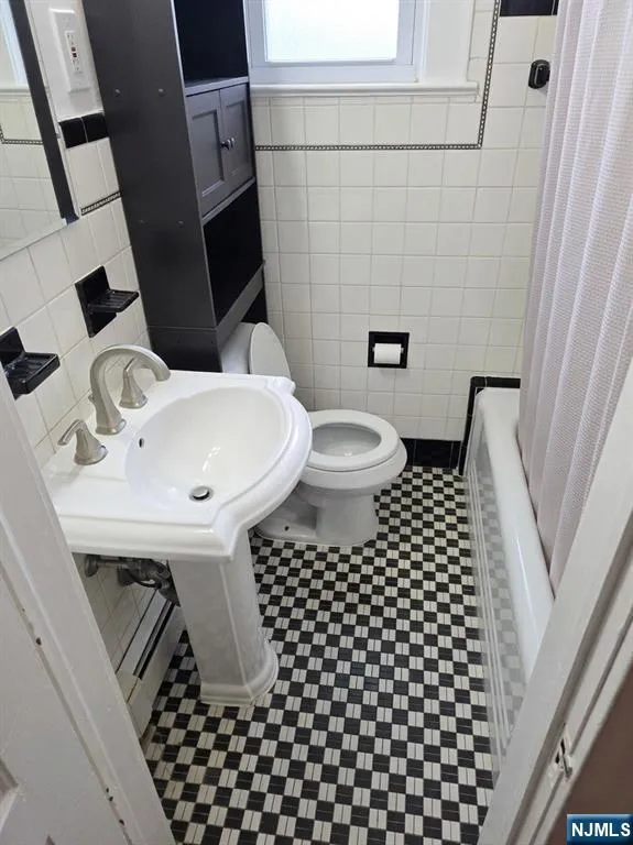 505 Hoboken Road A Carlstadt, NJ 07072