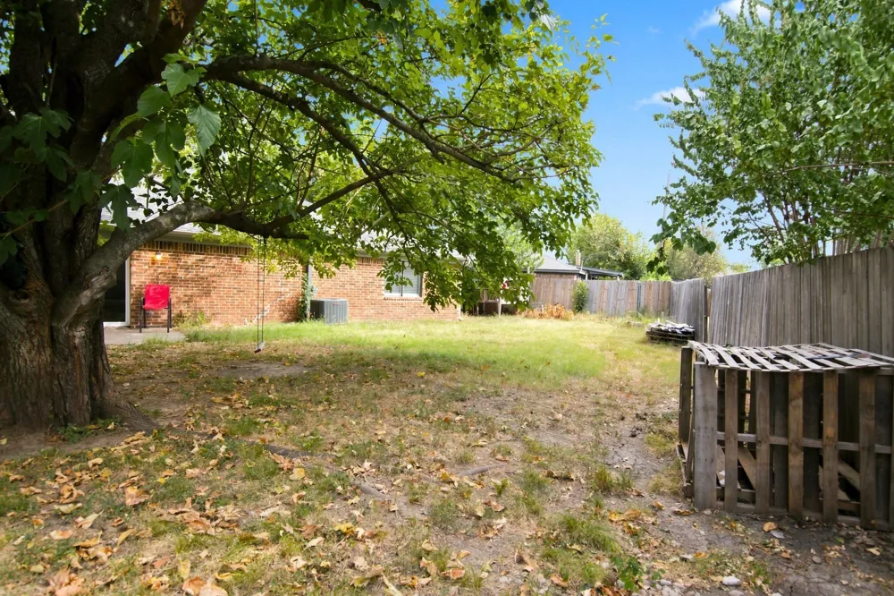6400 Twin Spruce Court Arlington, TX 76018
