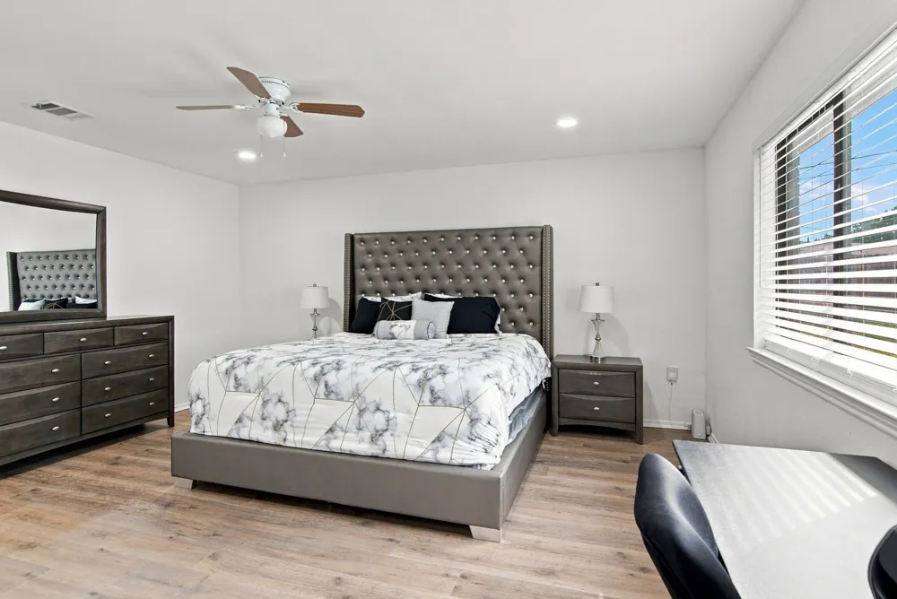 6400 Twin Spruce Court Arlington, TX 76018