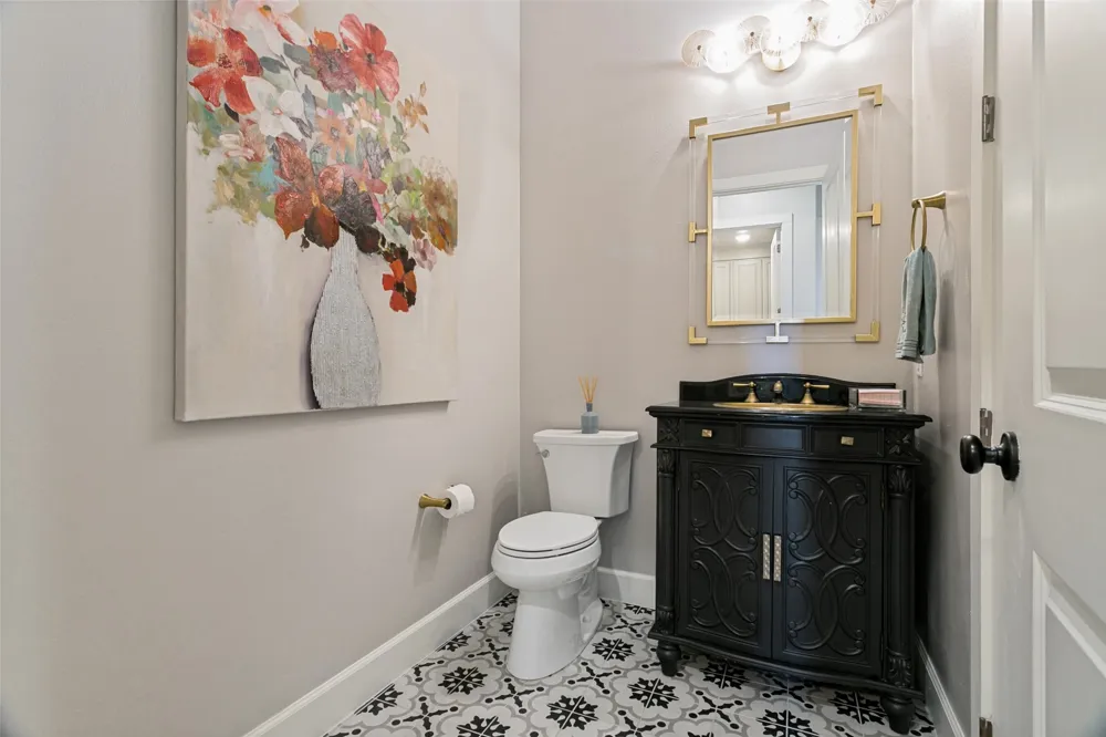 610 Via Ravello #406 Irving, TX 75039