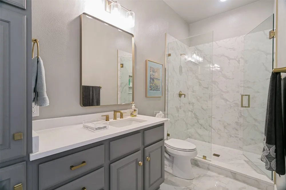 610 Via Ravello #406 Irving, TX 75039