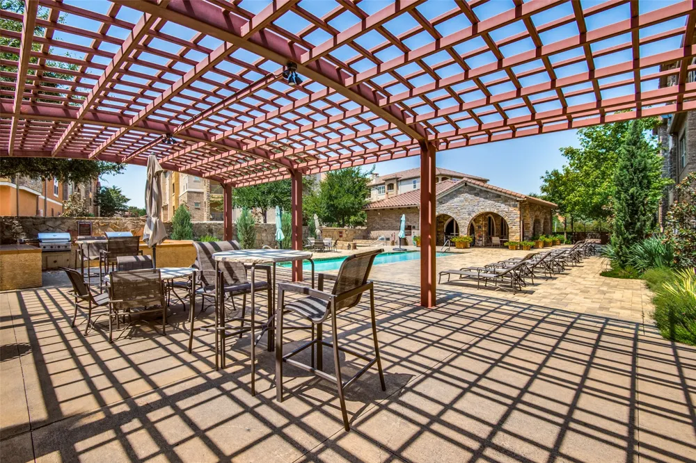 610 Via Ravello #406 Irving, TX 75039