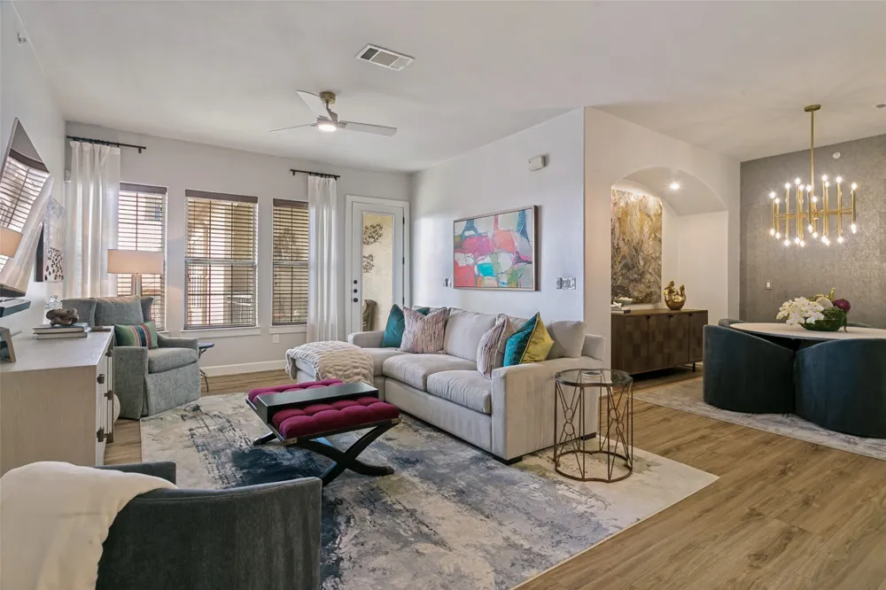 610 Via Ravello #406 Irving, TX 75039