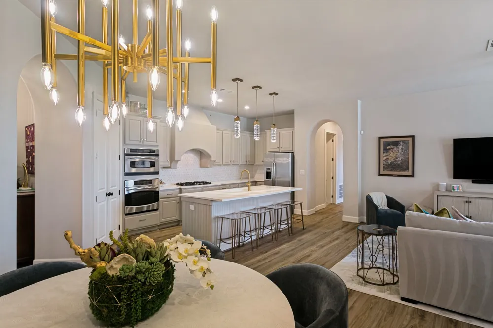 610 Via Ravello #406 Irving, TX 75039