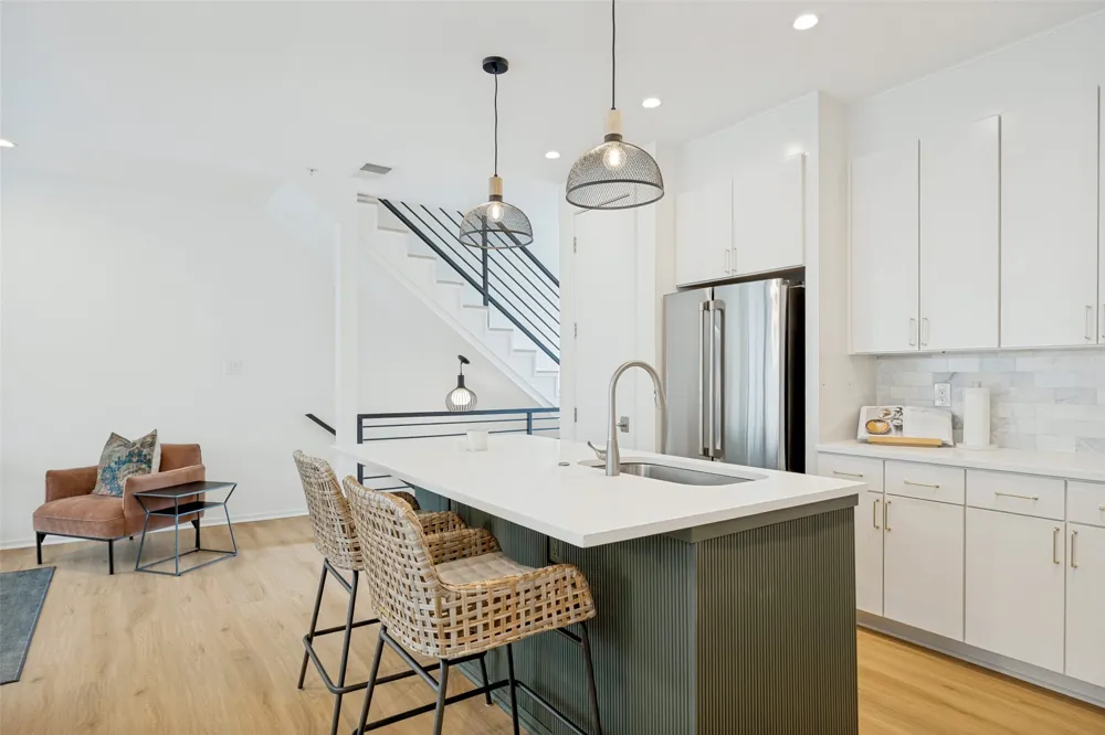 6100 Hudson Street #2 Dallas, TX 75206