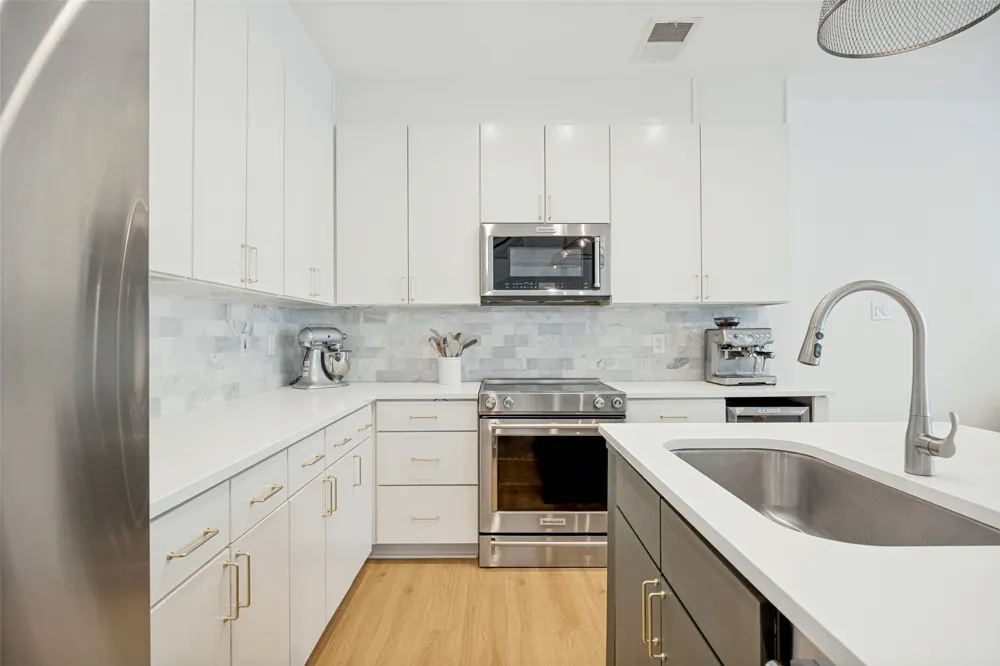 6100 Hudson Street #2 Dallas, TX 75206