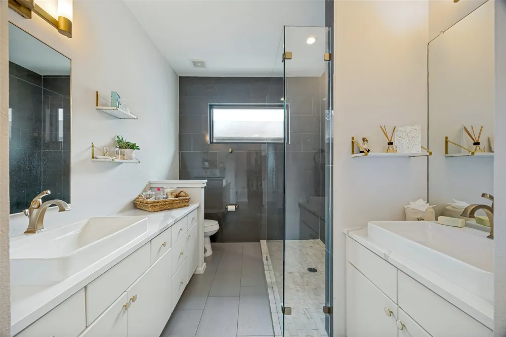 6100 Hudson Street #2 Dallas, TX 75206