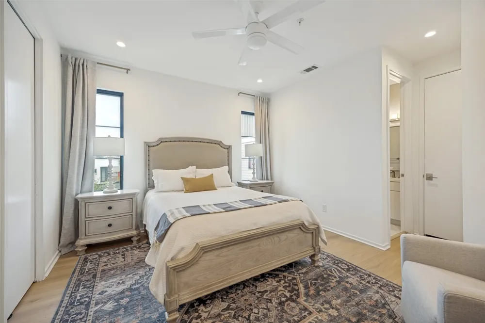 6100 Hudson Street #2 Dallas, TX 75206