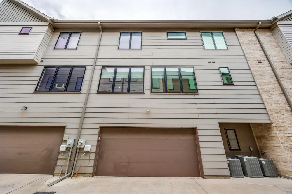 6100 Hudson Street #2 Dallas, TX 75206
