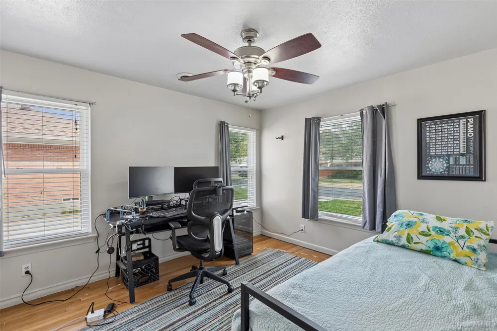 2905 Highwood Drive Dallas, TX 75228