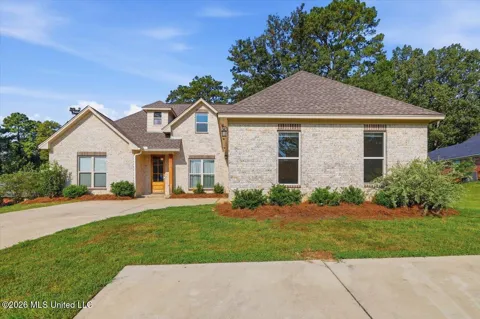 580 Hickory Place