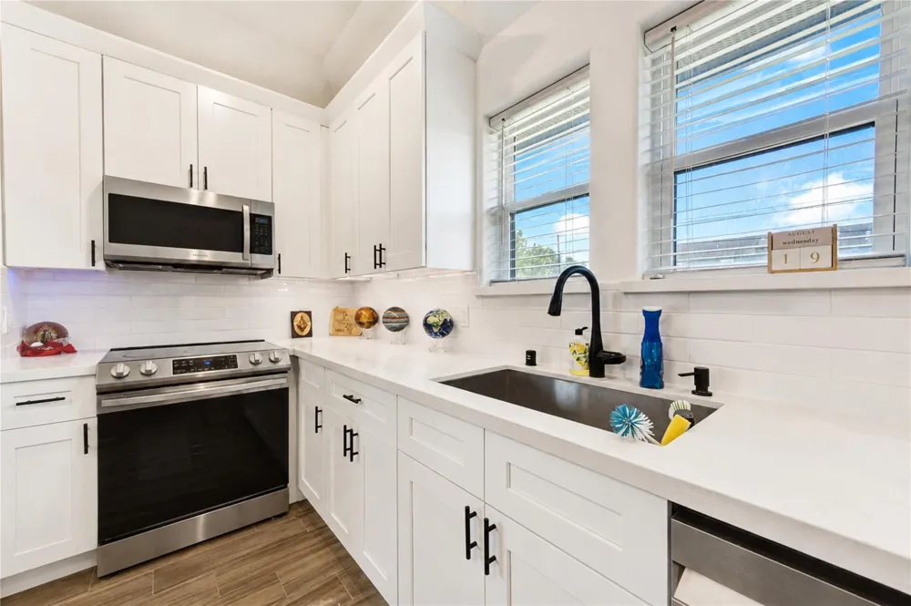 7610 Avenue G Beasley, TX 77417