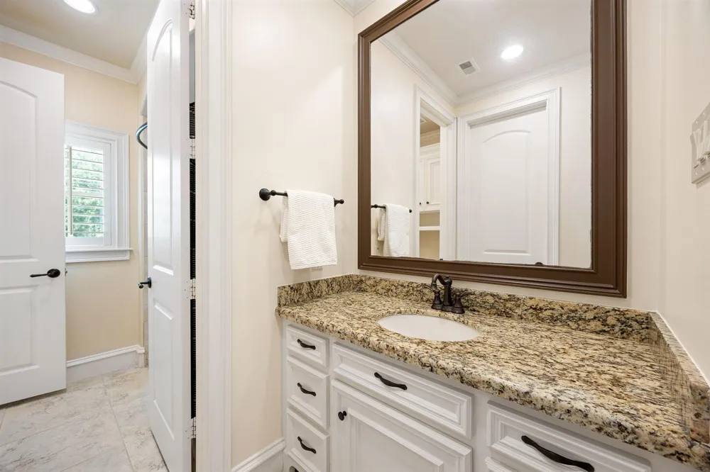 13310 Apple Tree Road Houston, TX 77079