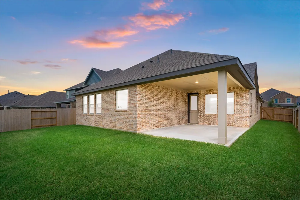 2615 Clapbread Lane Rosenberg, TX 77471