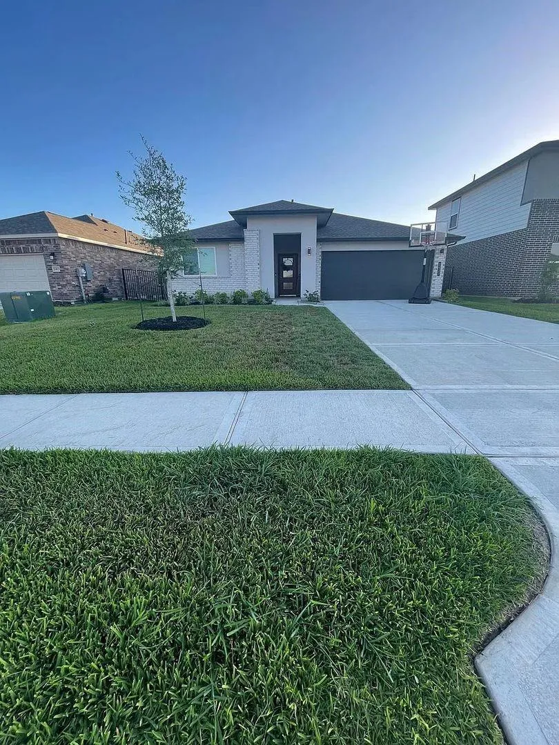 2417 Mar Vista Lane Texas City, TX 77568