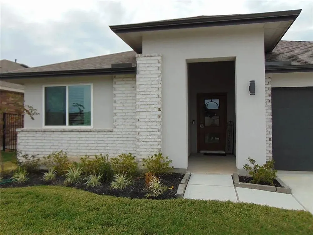 2417 Mar Vista Lane Texas City, TX 77568