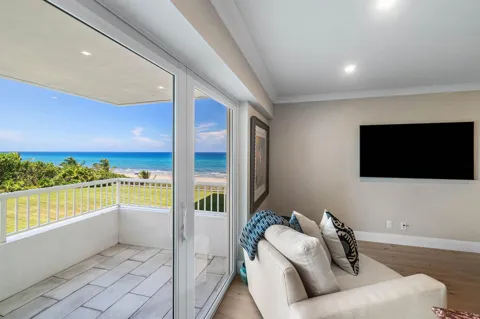 600 S Ocean Boulevard #407