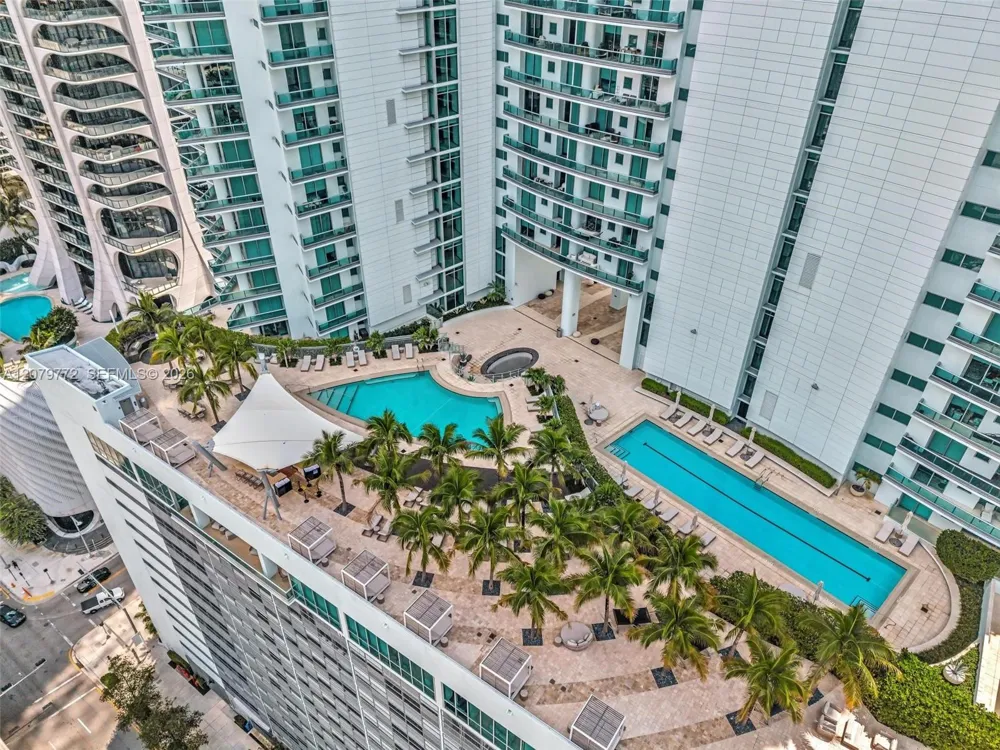 900 Biscayne Blvd #1708 Miami, FL 33132
