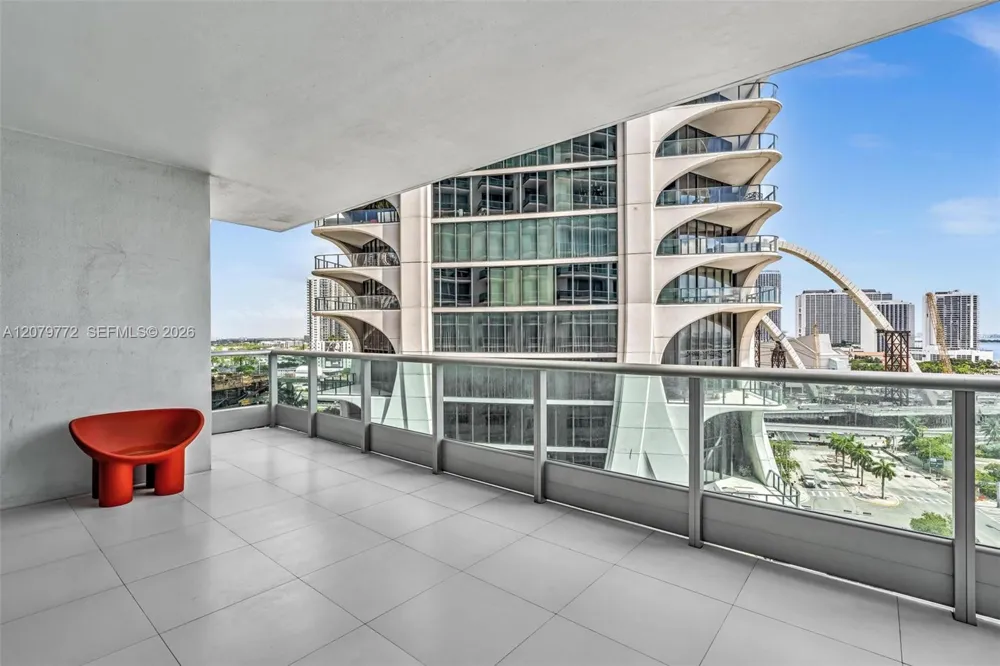 900 Biscayne Blvd #1708 Miami, FL 33132