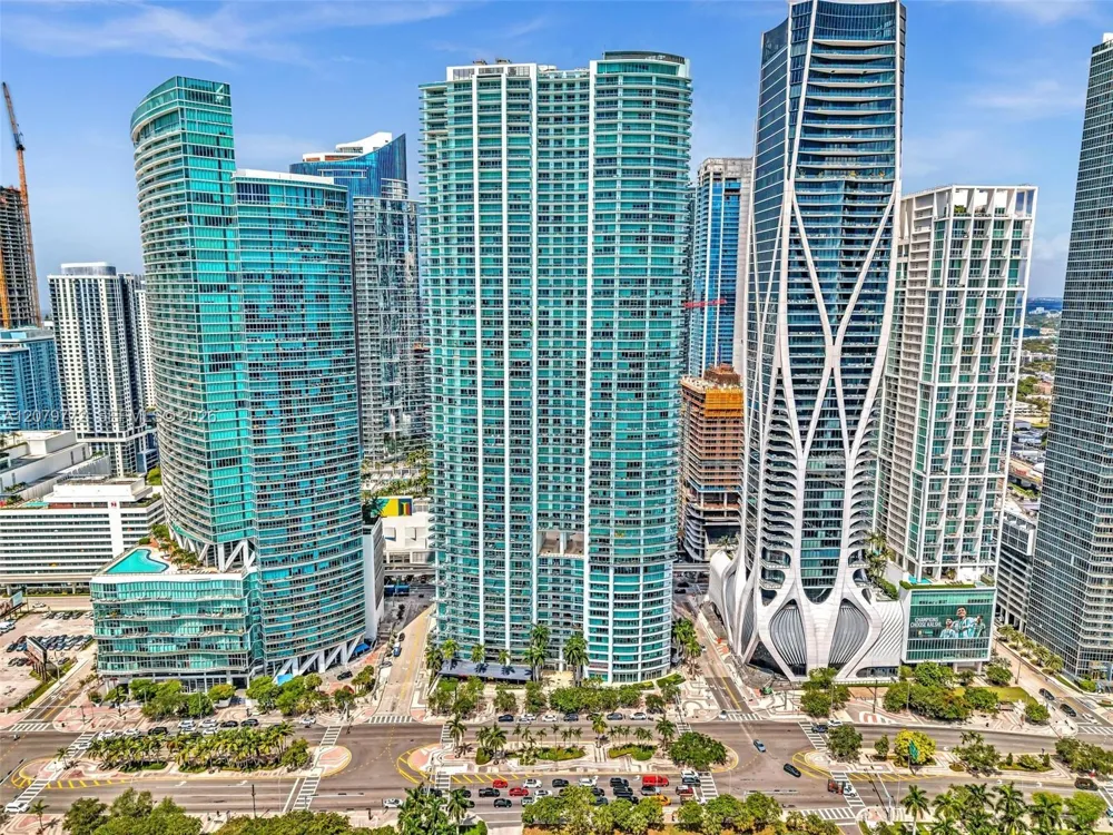 900 Biscayne Blvd #1708 Miami, FL 33132