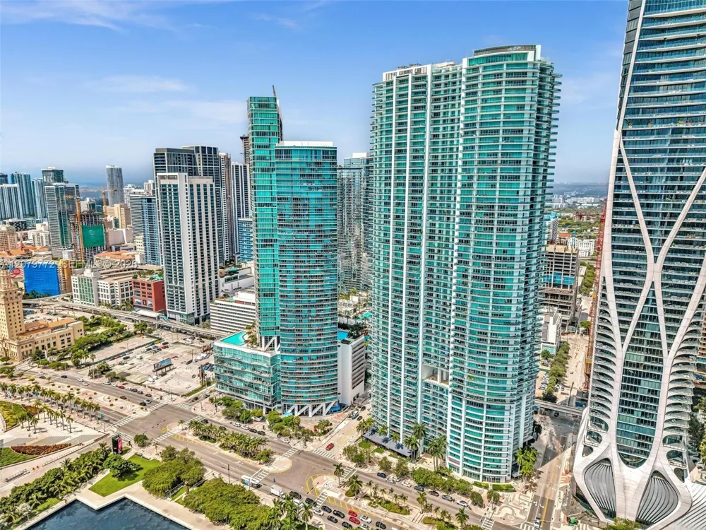 900 Biscayne Blvd #1708 Miami, FL 33132