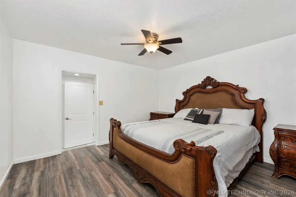 515 W Delaware Street Tahlequah, OK 74464