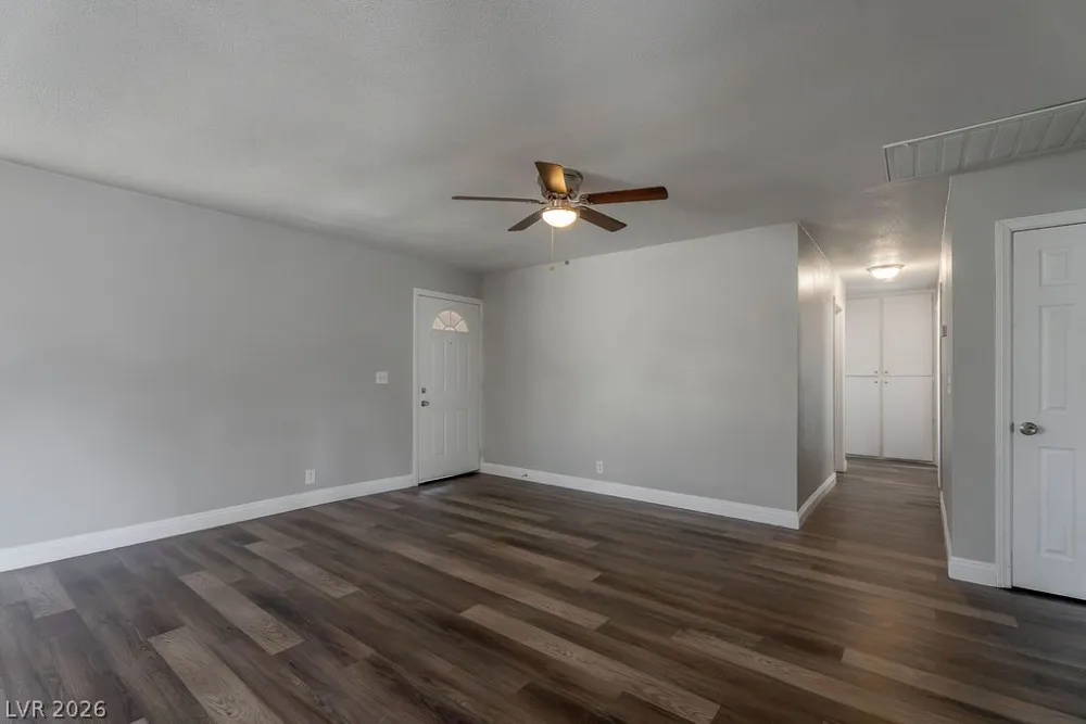 1501 Tonopah Drive Las Vegas, NV 89106