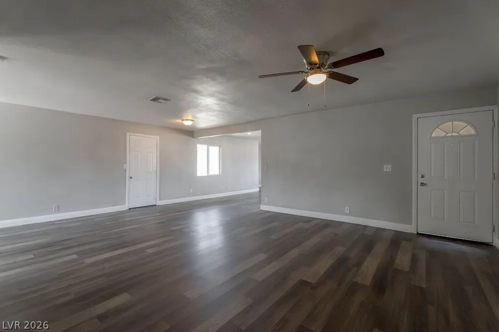 1501 Tonopah Drive Las Vegas, NV 89106
