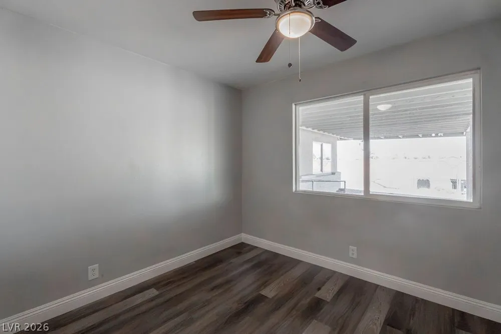 1501 Tonopah Drive Las Vegas, NV 89106