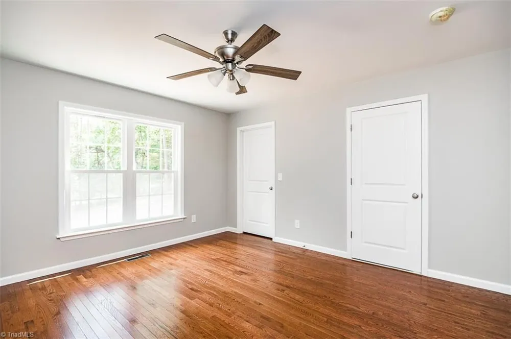 5580 Foothills Court Snow Camp, NC 27349
