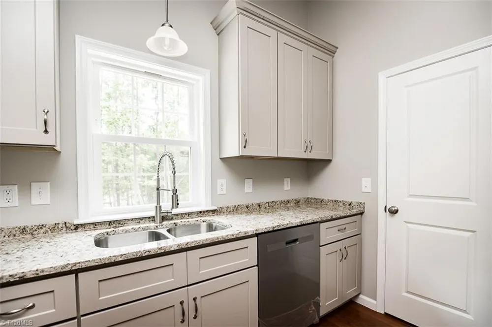 5580 Foothills Court Snow Camp, NC 27349